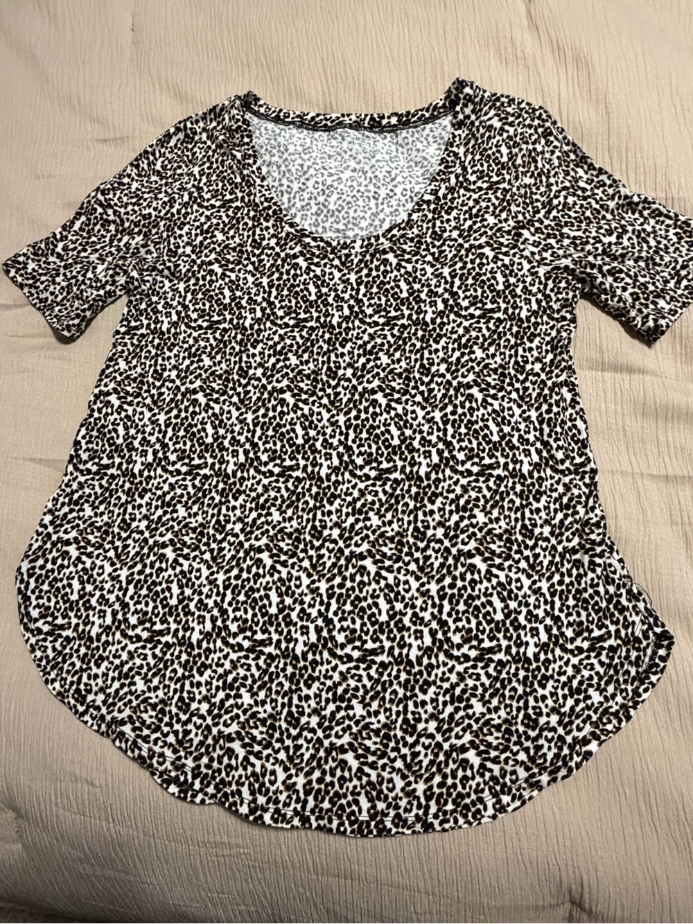 Maurice’s 24/7 Leopard Print Short Sleeve Scoop Neck Top